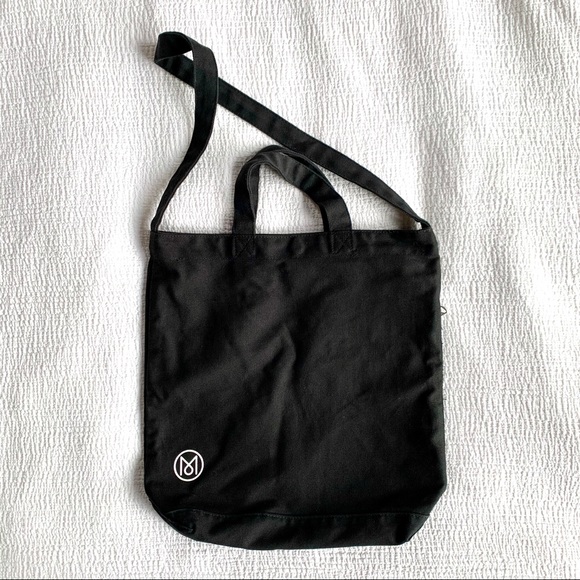 monocle tote bag